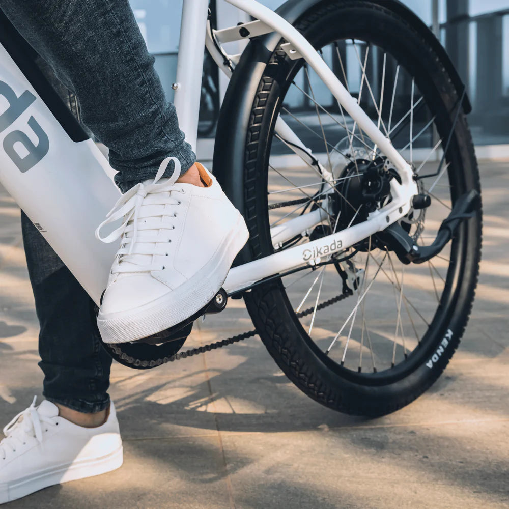 shoe with cikada ebike